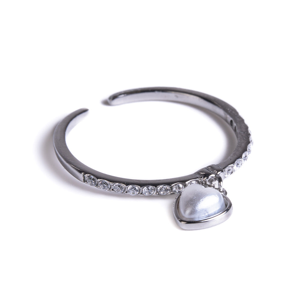 ADJUSTABLE RING WITH RHINESTONE AND HEART PENDANT