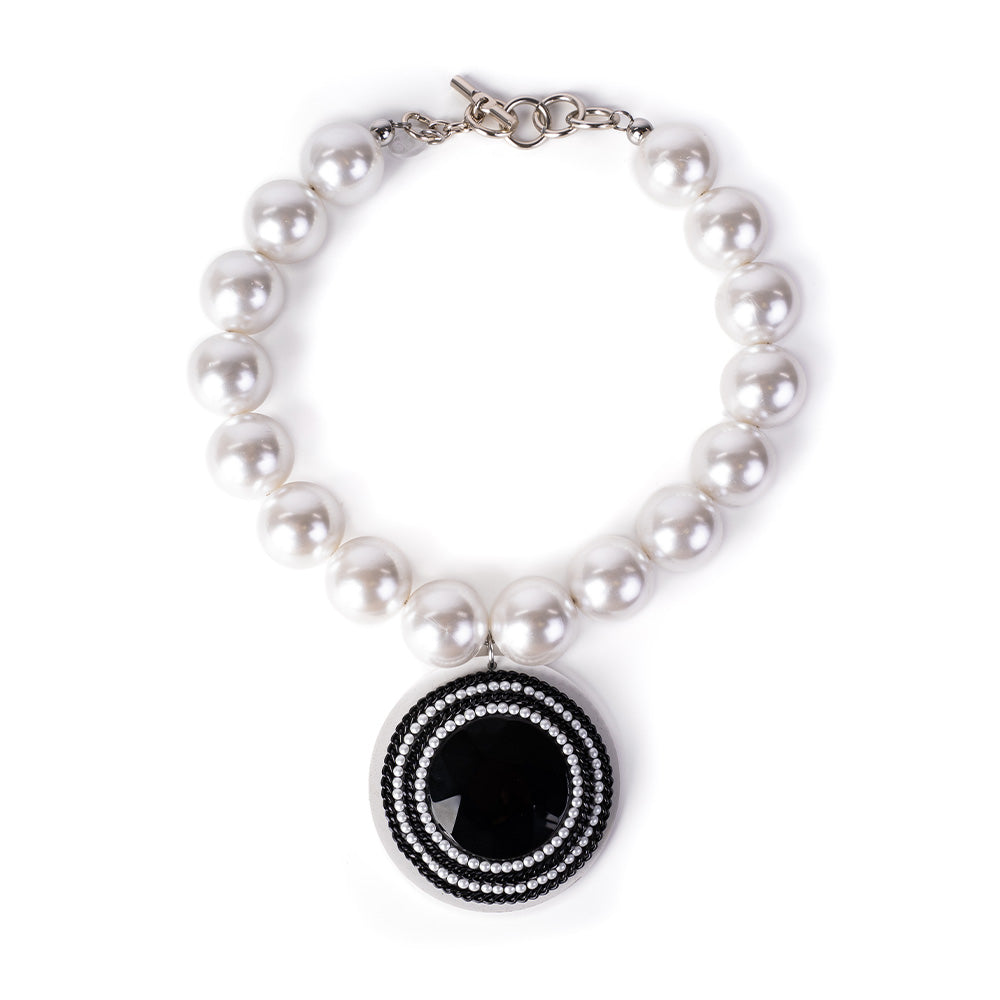 COLLANA GIROCOLLO CON PERLE E PIETRA PENDENTE ROTONDA