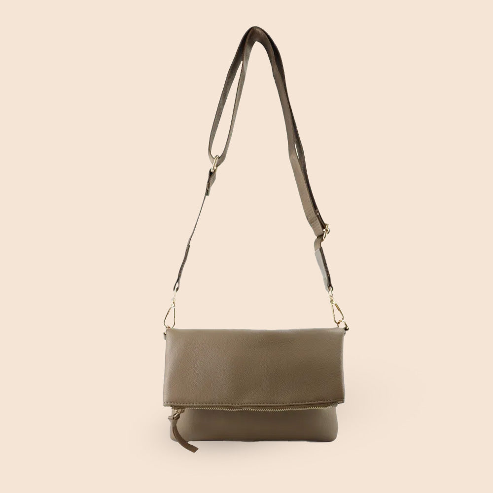 BORSA A TRACOLLA CON RISVOLTO A PATTINA E ZIP