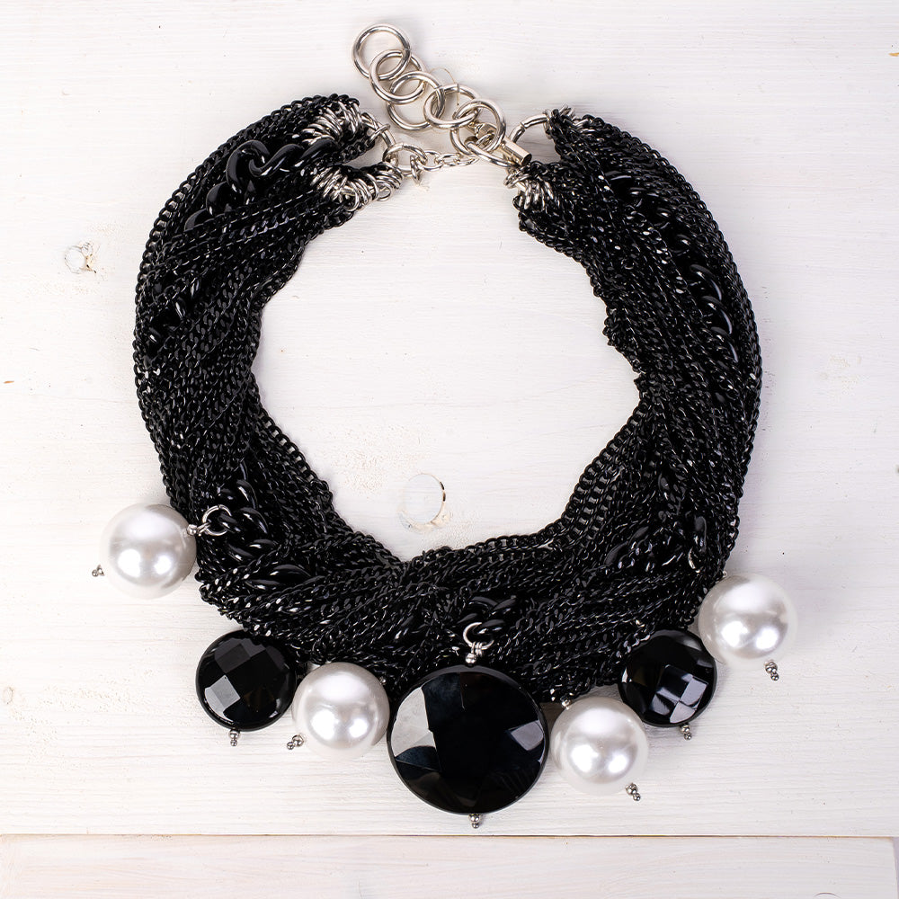 COLLANA GIROCOLLO MULTIFILO CON ONICE E PERLE PENDENTI