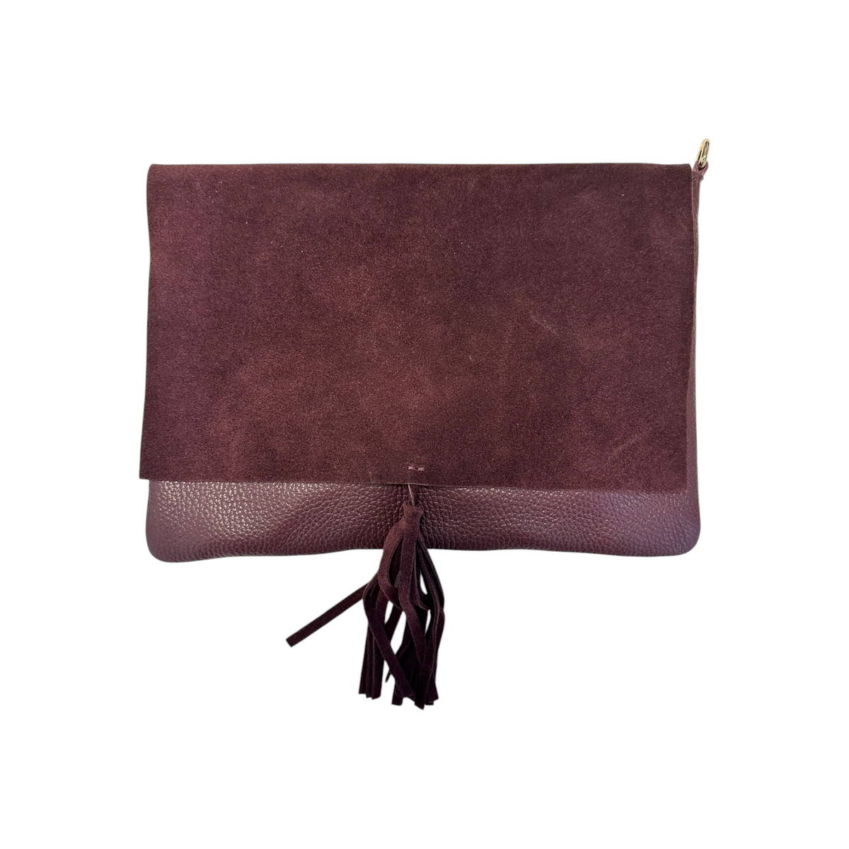 Pochette Fanatikerie color melanzana in camoscio e pelle martellata con nappina decorativa sulla pattina frontale