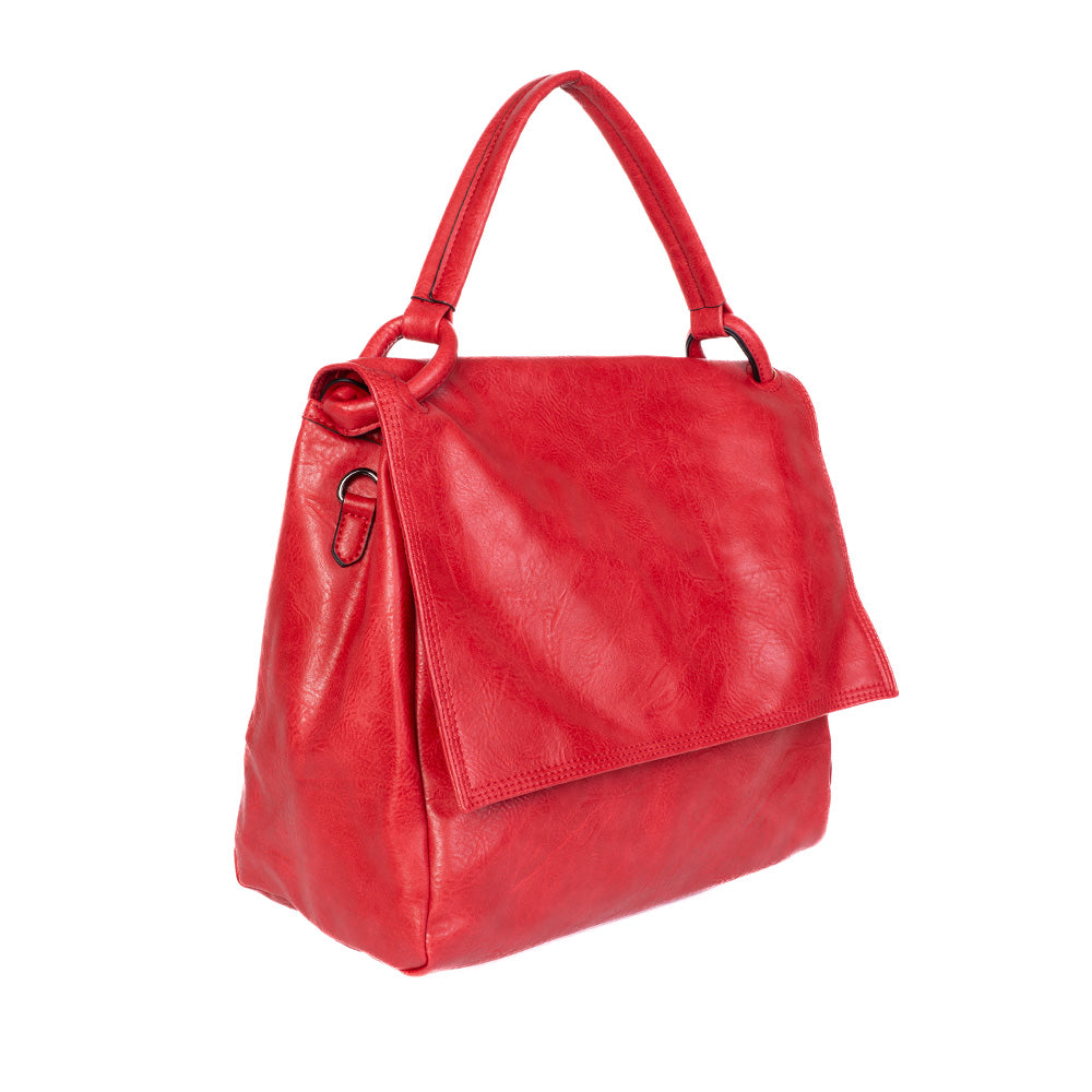 SHOULDER BAG WITH MAGNETIC FLAP CLOSURE
