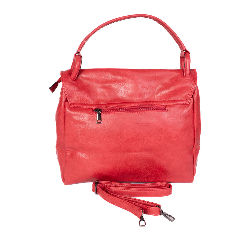 SHOULDER BAG WITH MAGNETIC FLAP CLOSURE