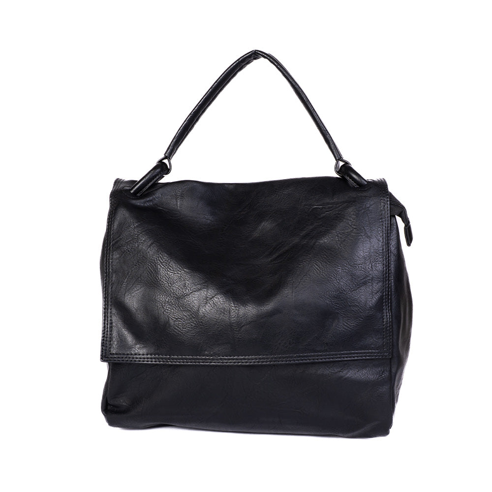 SHOULDER BAG WITH MAGNETIC FLAP CLOSURE