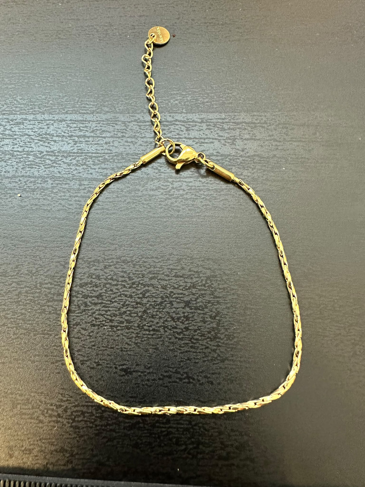 BRACCIALE CON SEZIONE A MAGLIA TONDA CON REGOLAZIONE