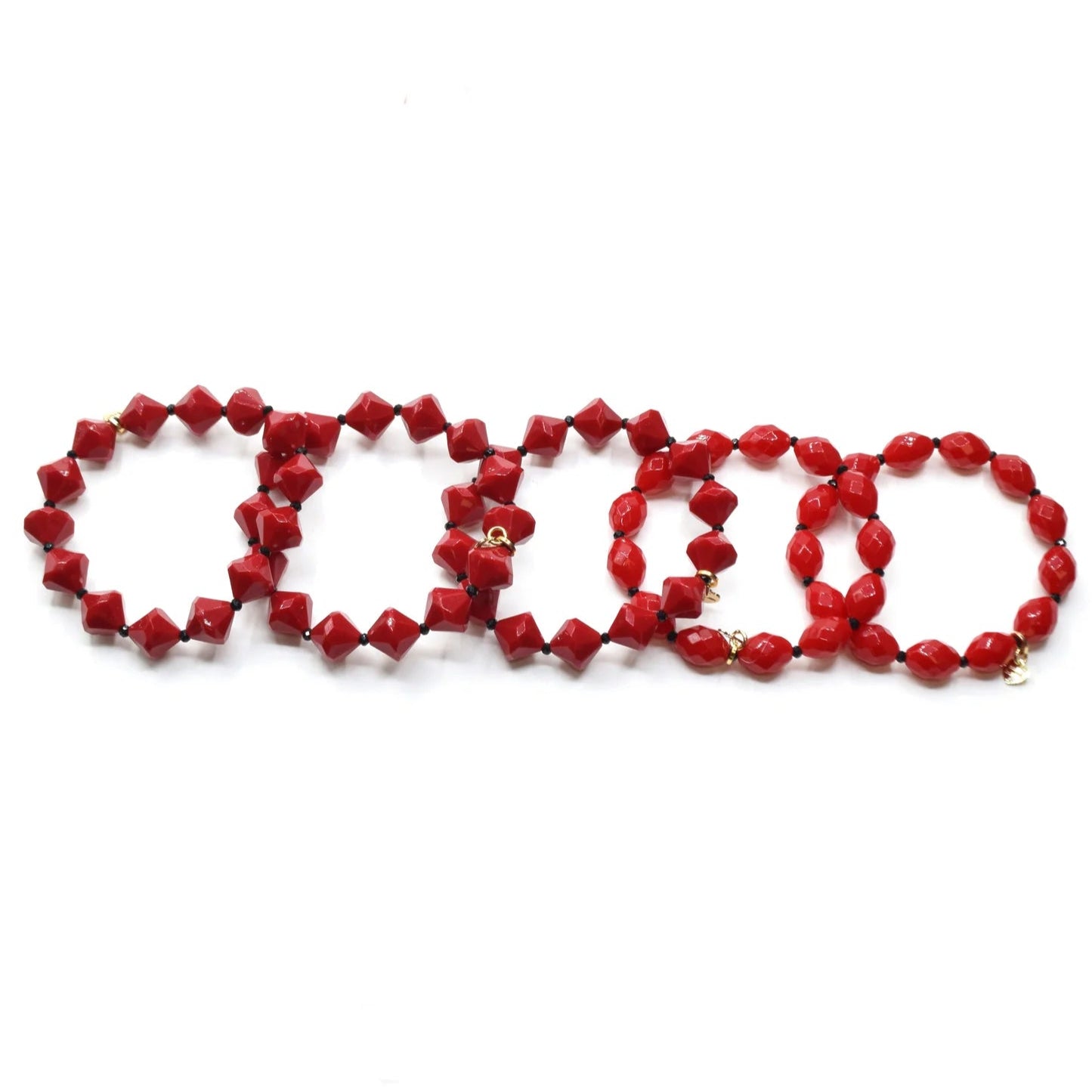 BRACCIALI IN SET DA CINQUE CON DUE FORME DIVERSE