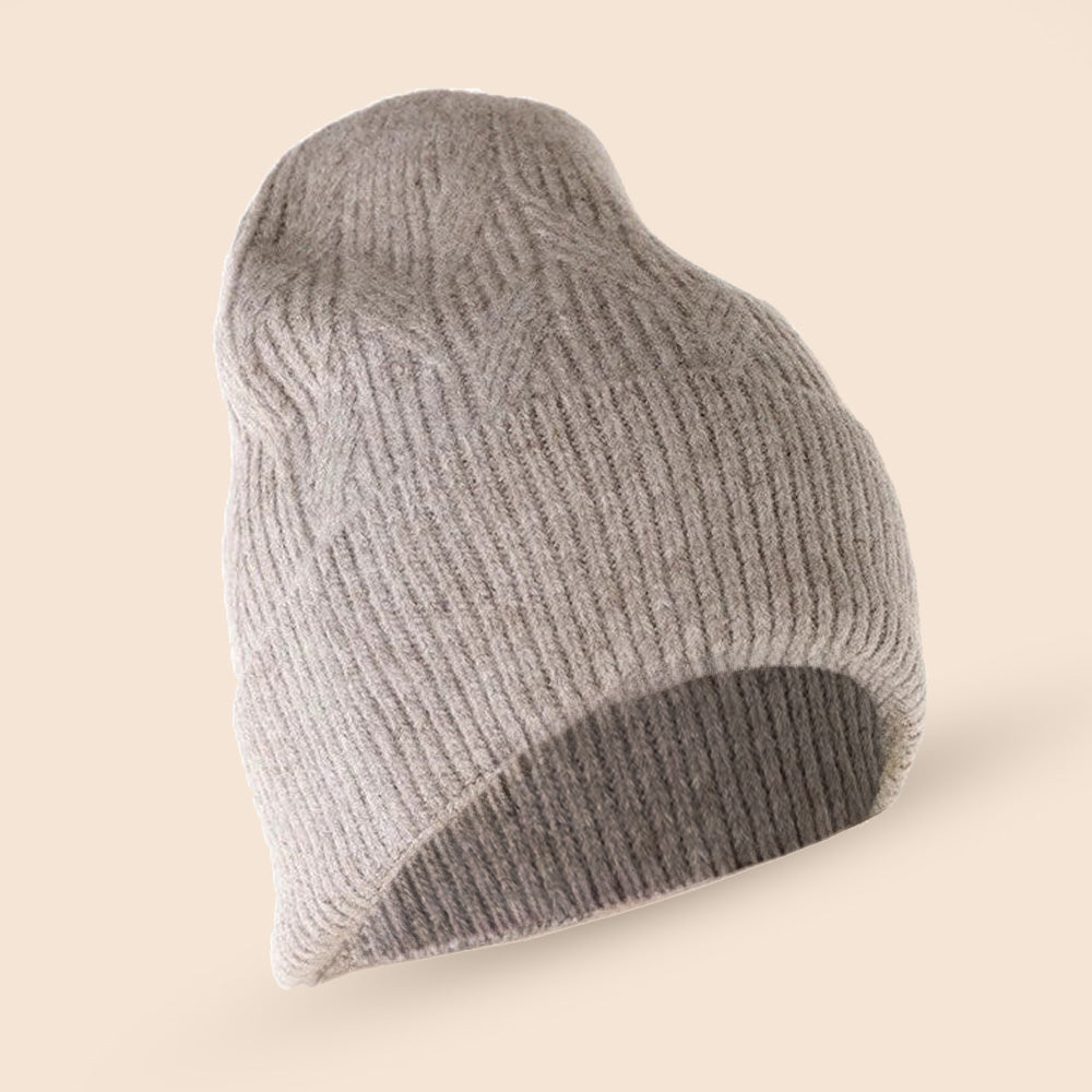 CAPPELLO A CUFFIA CON RISVOLTO