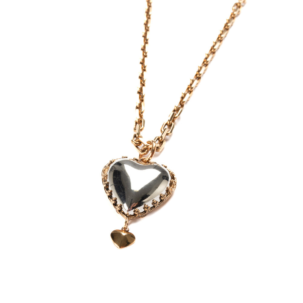 CHOKER NECKLACE WITH DOUBLE HEART PENDANT