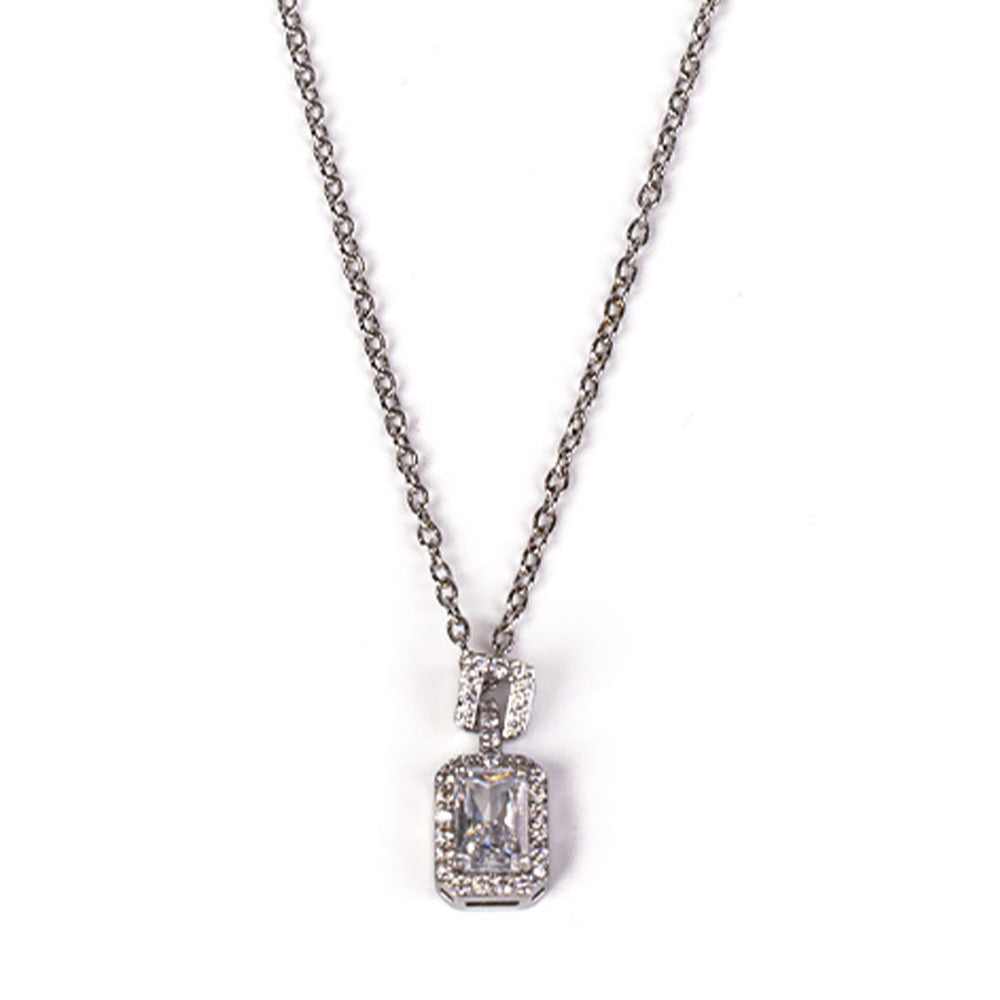 CHOKER NECKLACE WITH PENDANT LIGHT POINT