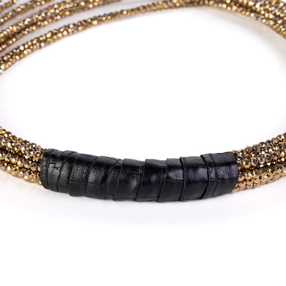 MULTI-STRAIN CHOKER NECKLACE WITH CRYSTALS