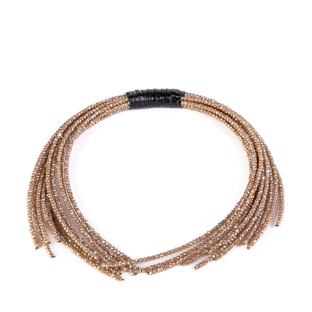 MULTI-STRAIN CHOKER NECKLACE WITH CRYSTALS