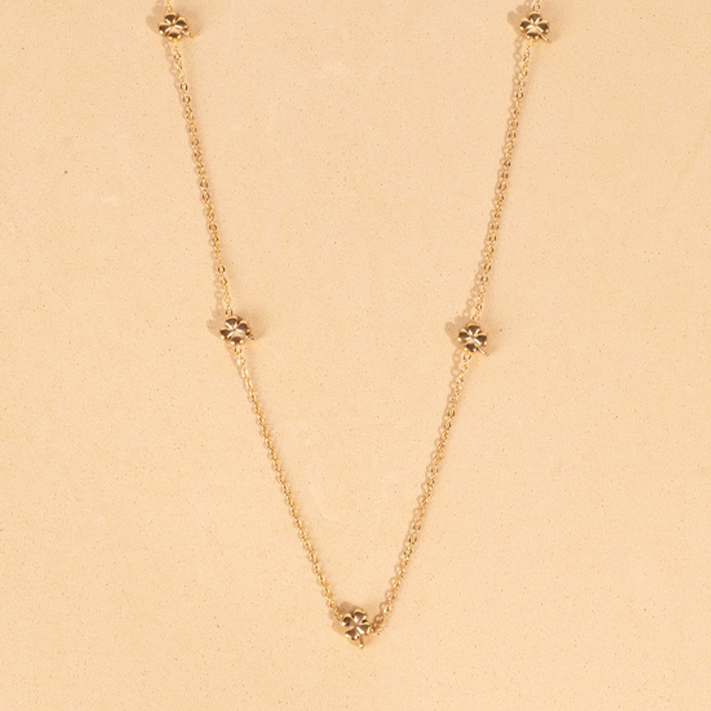 COLLANA LUNGA FINA CON TRIFOGLI