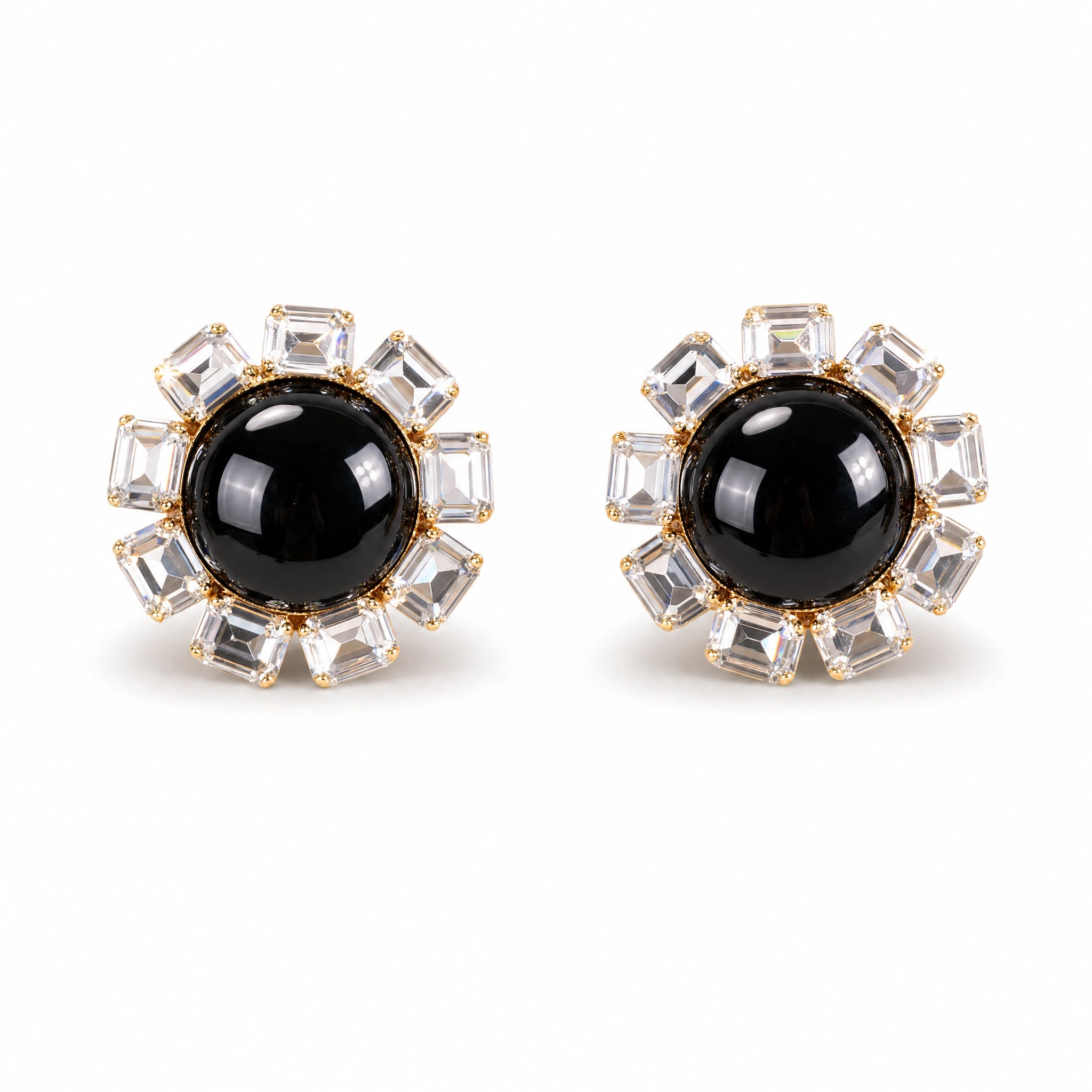ORECCHINI A LOBO CIRCOLARE CON CORNICE DI STRASS