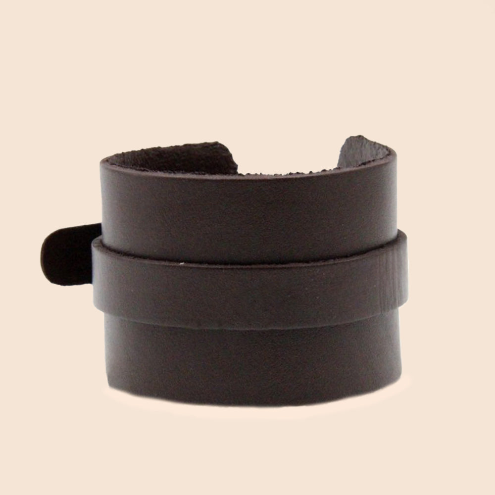 FAUX LEATHER BAND BRACELET WITH BELT