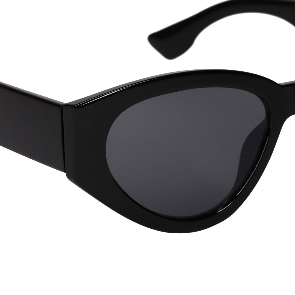 OCCHIALI DA SOLE A OCCHI DI GATTO