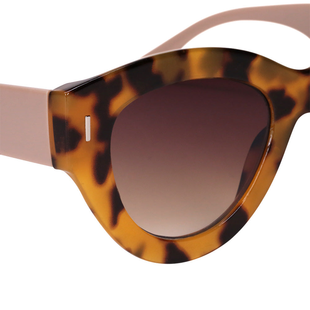 OCCHIALI DA SOLE AD OCCHI DI GATTO