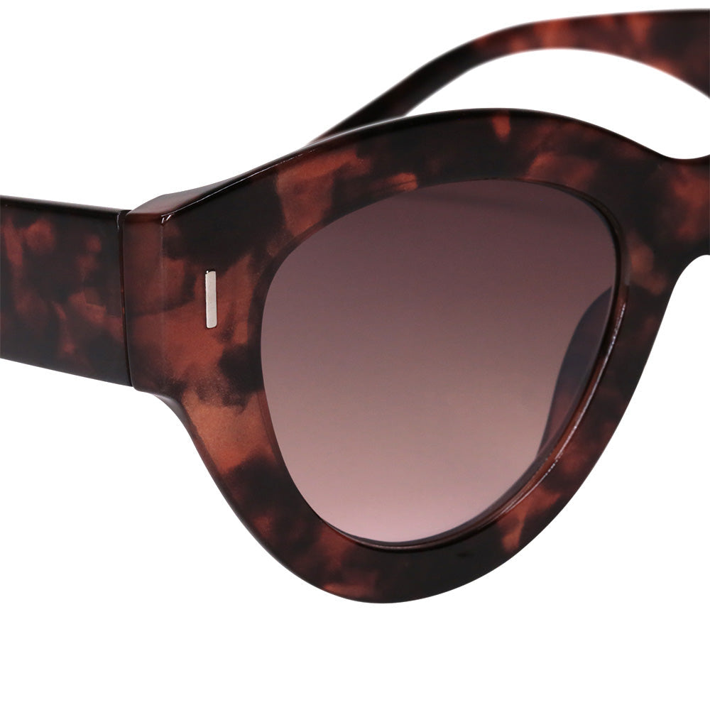 OCCHIALI DA SOLE AD OCCHI DI GATTO