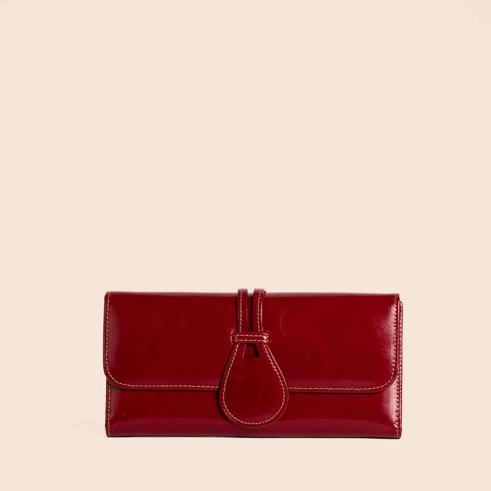 PORTAFOGLIO CON LINGUETTA E CHIUSURA A PRESSIONE