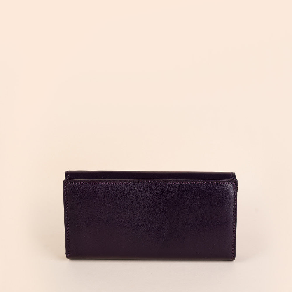 PORTAFOGLIO A LIBRO CON CIONDOLO DORATO