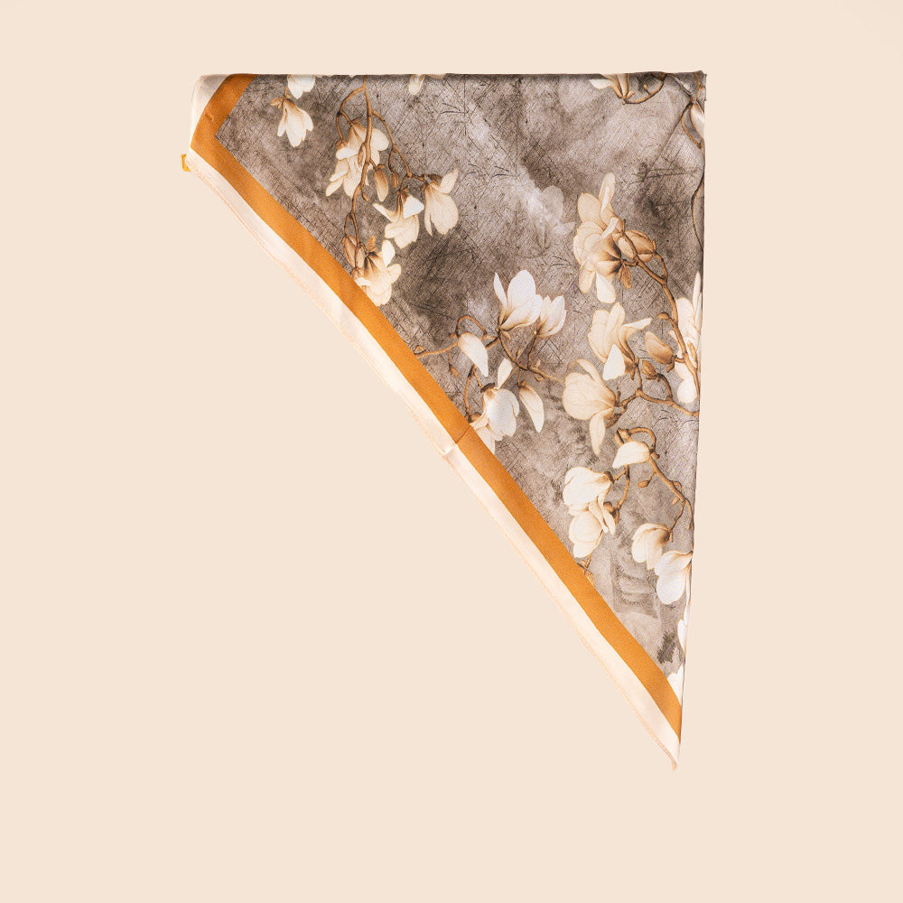 SCIARPA FOULARD DA COLLO IN SETA CON FIORI CHAMPAGNE