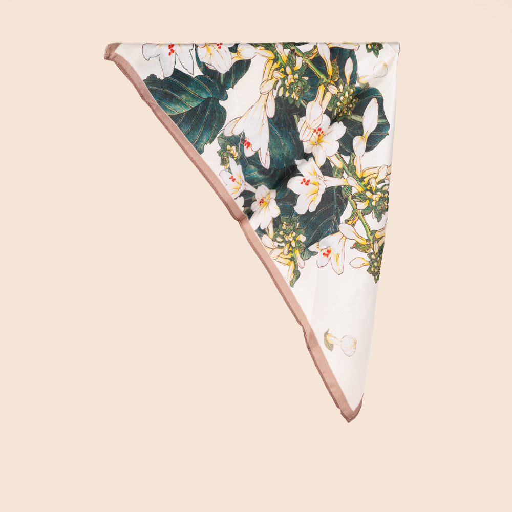 SCIARPA FOULARD DA COLLO IN SETA CON FIORI BIANCHI