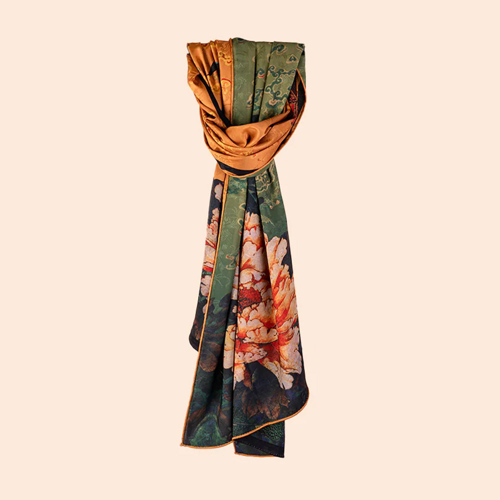 DOUBLE DAMASK SCARF WITH PEONY AND YELLOW BACKGROUND