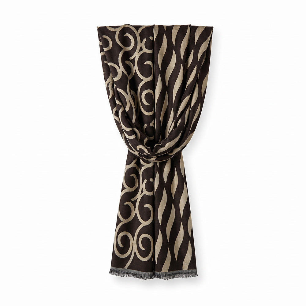 SCIARPA LEGGERA CON FANTASIE GEOMETRICHE