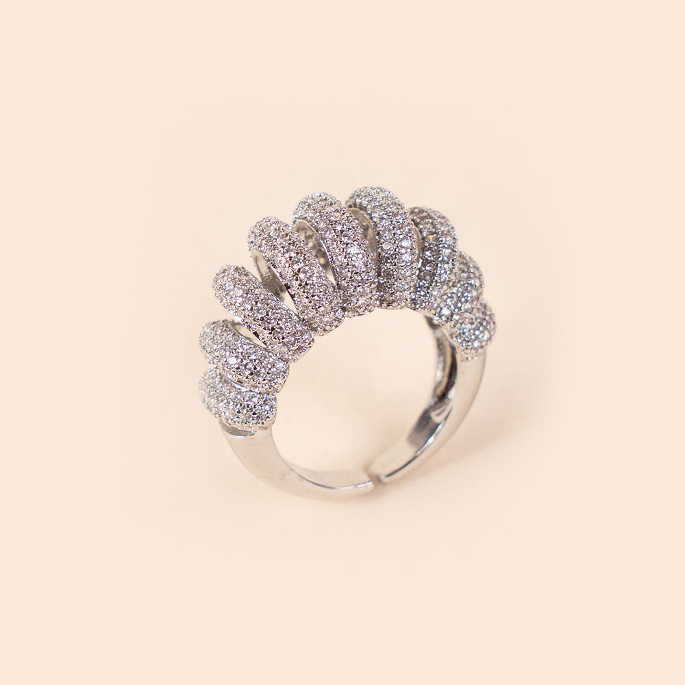 ANELLO CON BOMBATURE RICURVE CON STRASS