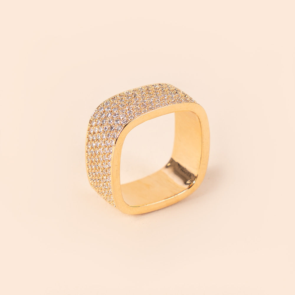 ANELLO A FASCIA QUADRATA CON STRASS