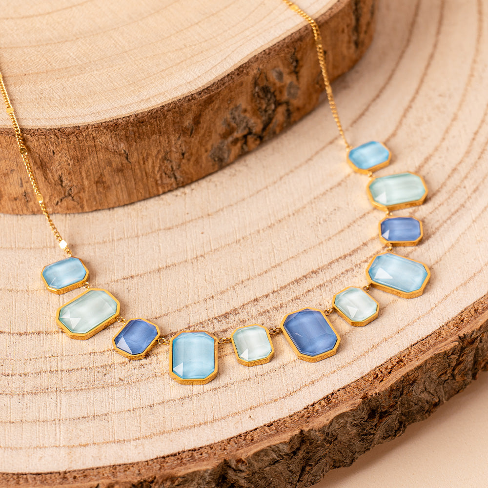 COLORED STONES NECKLACE