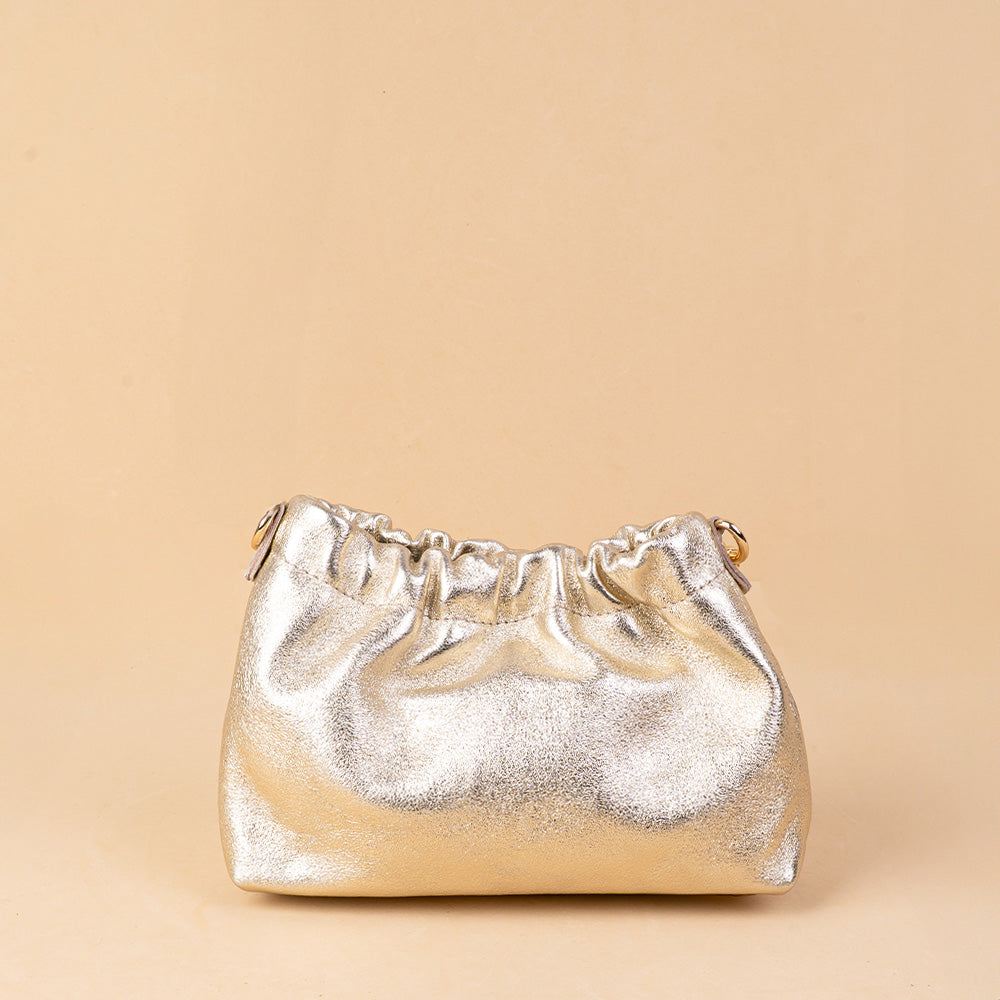 BORSA POCHETTE CON PARTE SUPERIORE ARRICCIATA
