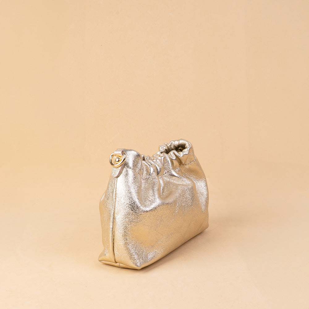 BORSA POCHETTE CON PARTE SUPERIORE ARRICCIATA