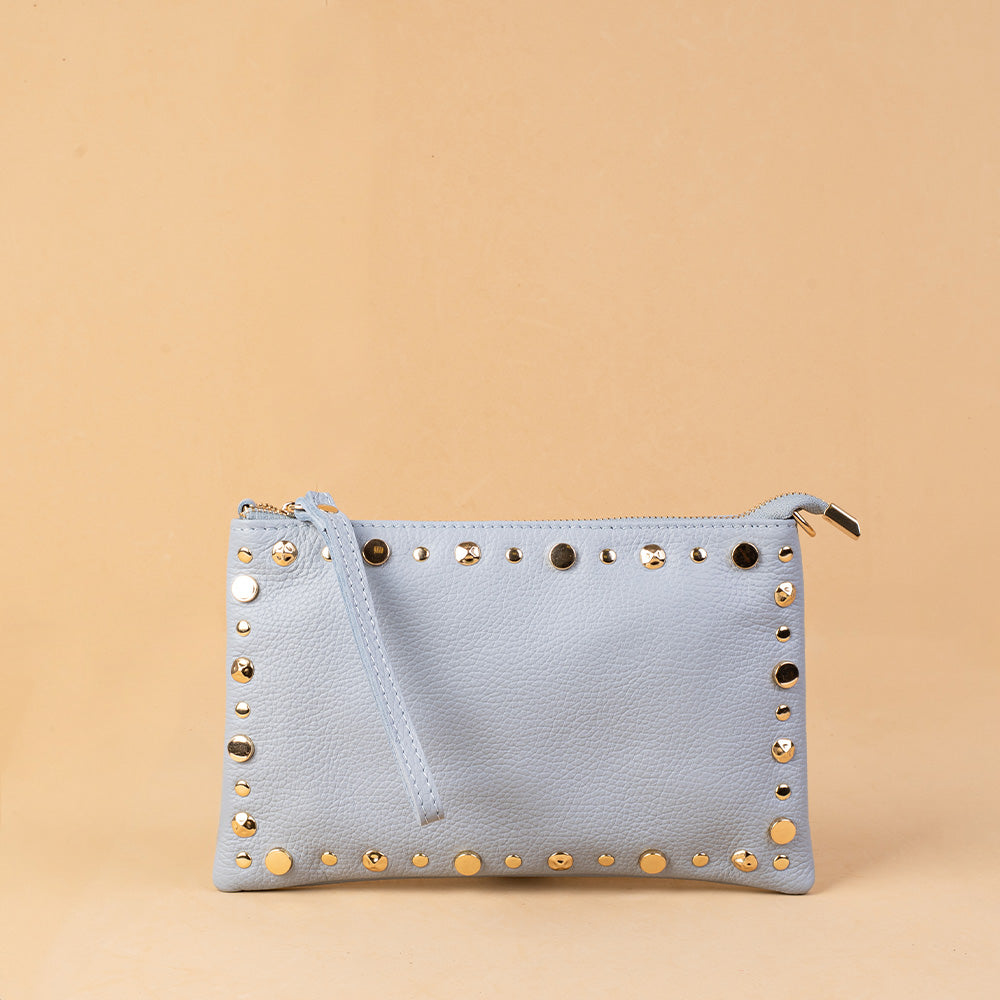 BORSA POCHETTE CON BORCHIE E TRACOLLA REGOLABILE