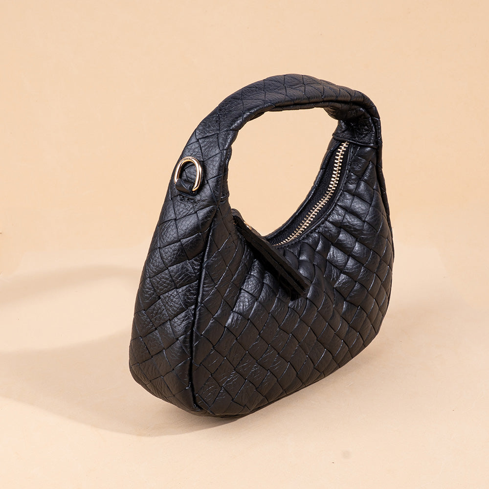 BORSA POCHETTE INTRECCIATA CON TRACOLLA A CATENA