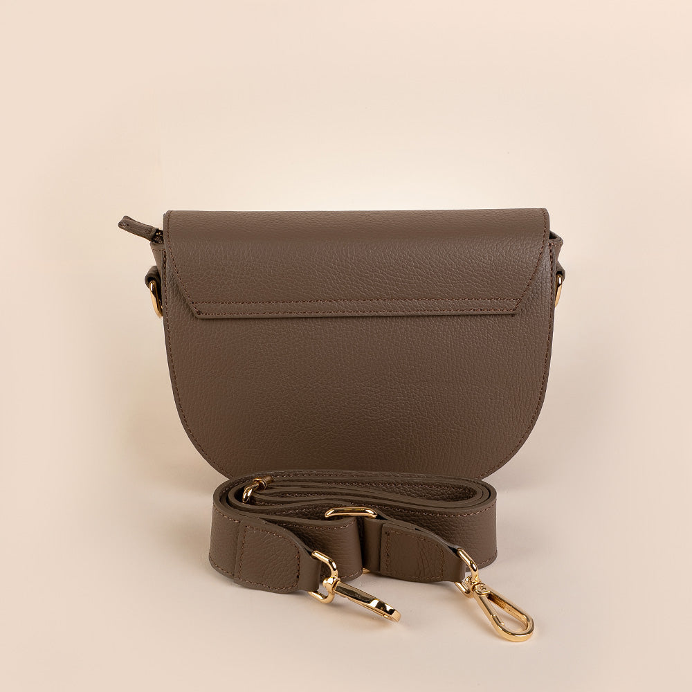 BORSA A SPALLA CON TRACOLLA E CHIUSURA A PATTINA ARROTONDATA