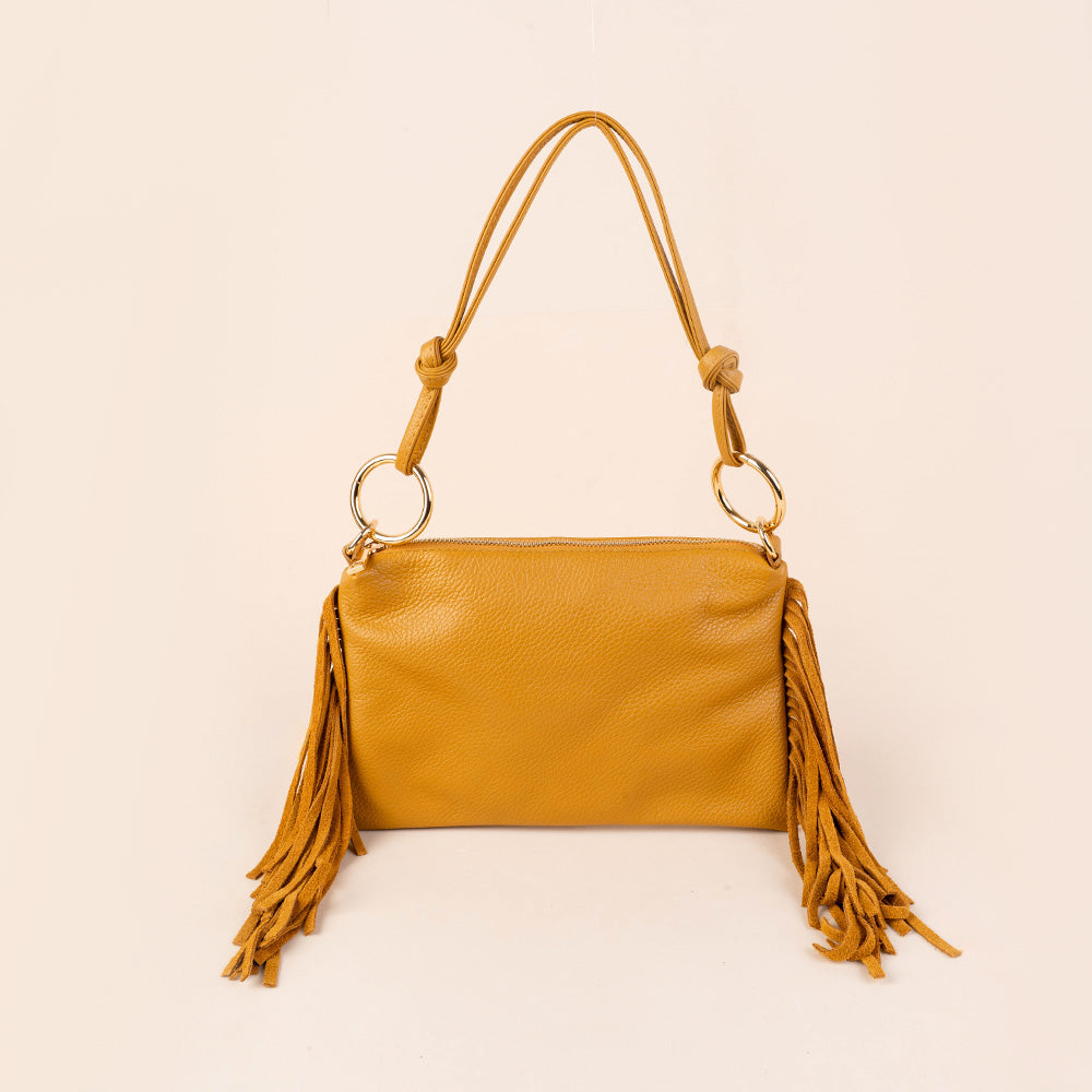 BORSA A SPALLA RETTANGOLARE CON FRANGE AI LATI E TRACOLLA