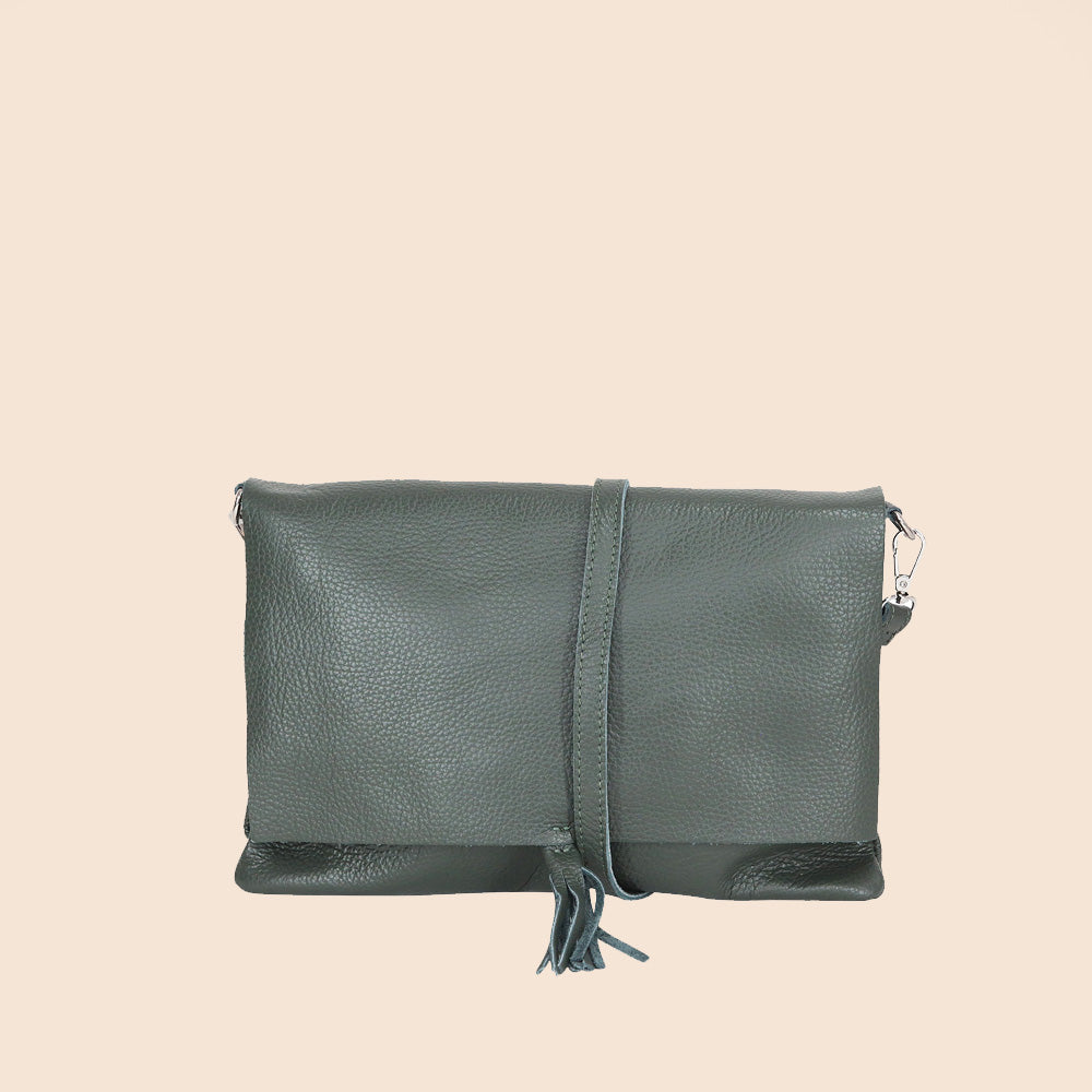 POCHETTE CON NAPPINA CENTRALE