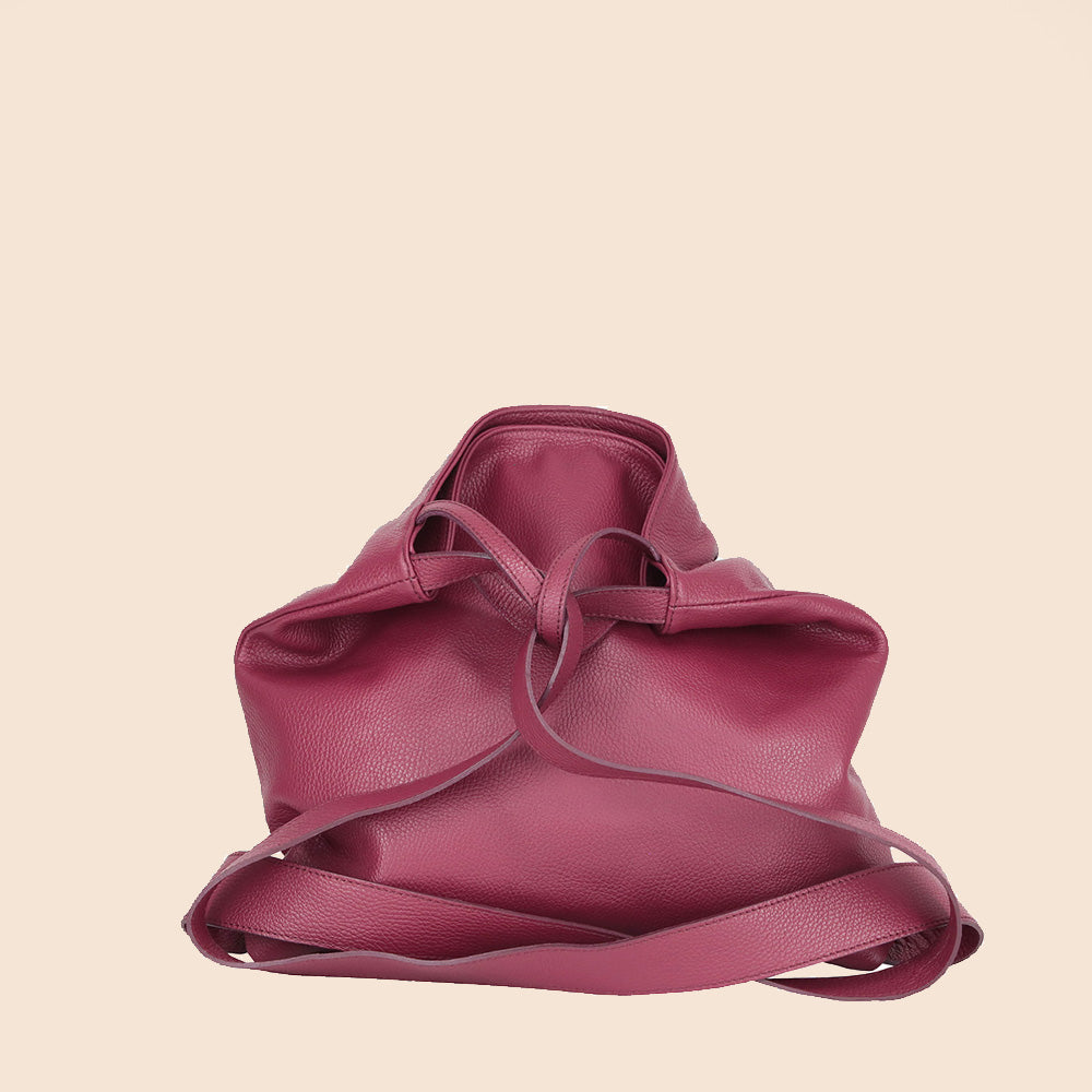 SHOULDER BAG CONVERTIBLE INTO A LARGE BACKPACK