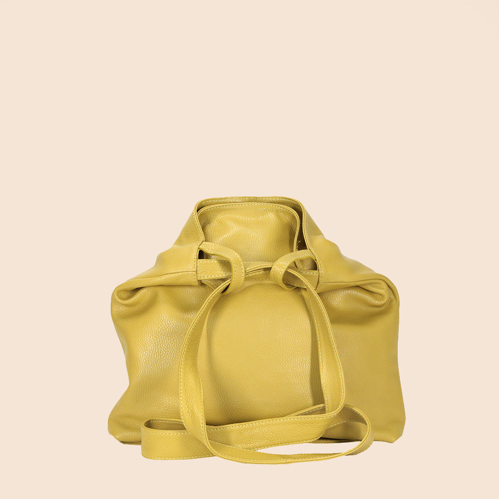 SHOULDER BAG CONVERTIBLE INTO A LARGE BACKPACK