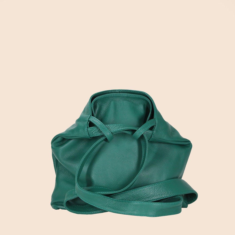SHOULDER BAG CONVERTIBLE INTO A LARGE BACKPACK