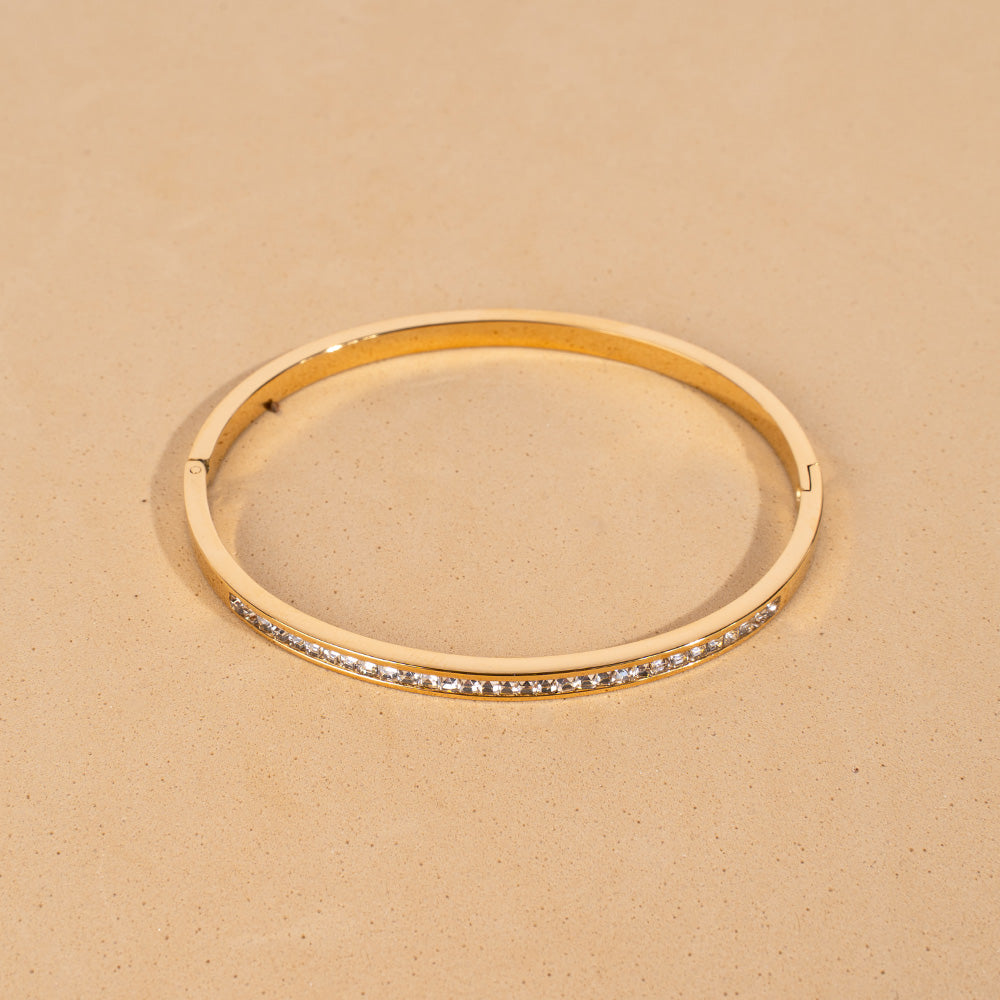 RIGID BRACELET WITH OPENING AND RHINESTONE