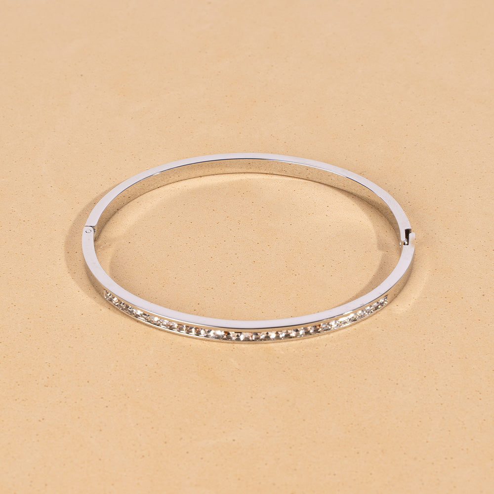 RIGID BRACELET WITH OPENING AND RHINESTONE