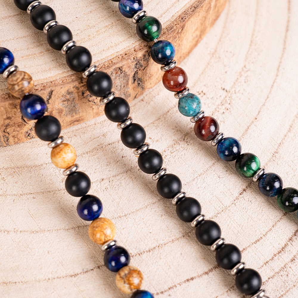 BRACCIALE CON PIETRE DURE COLORATE