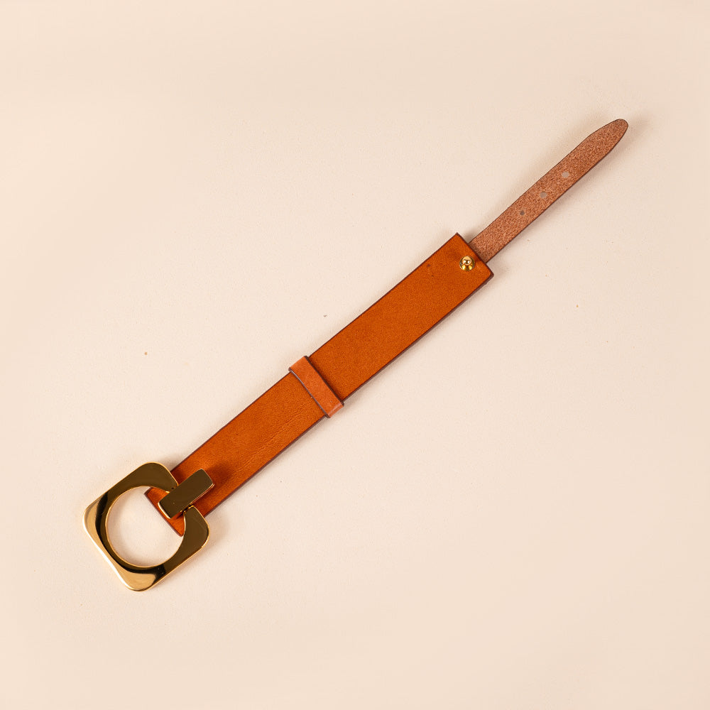BRACCIALE IN PELLE CON FIBBIA GRANDE