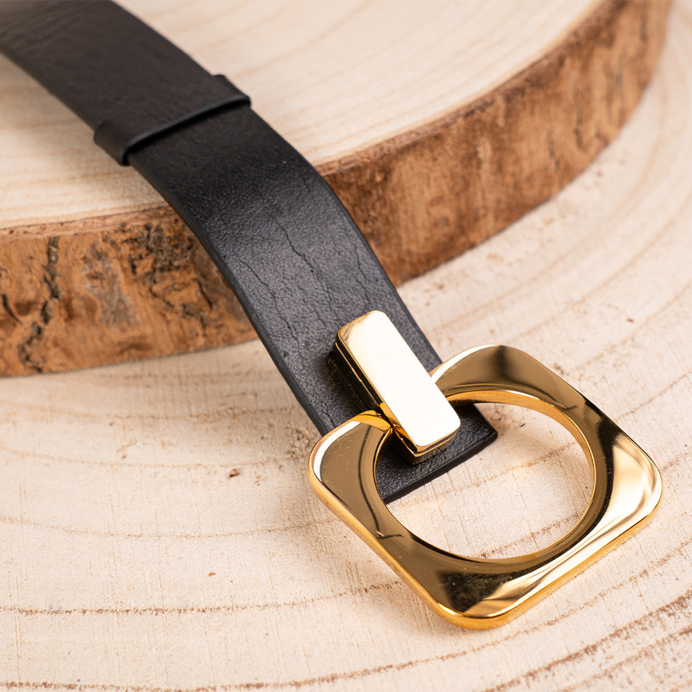 BRACCIALE IN PELLE CON FIBBIA GRANDE