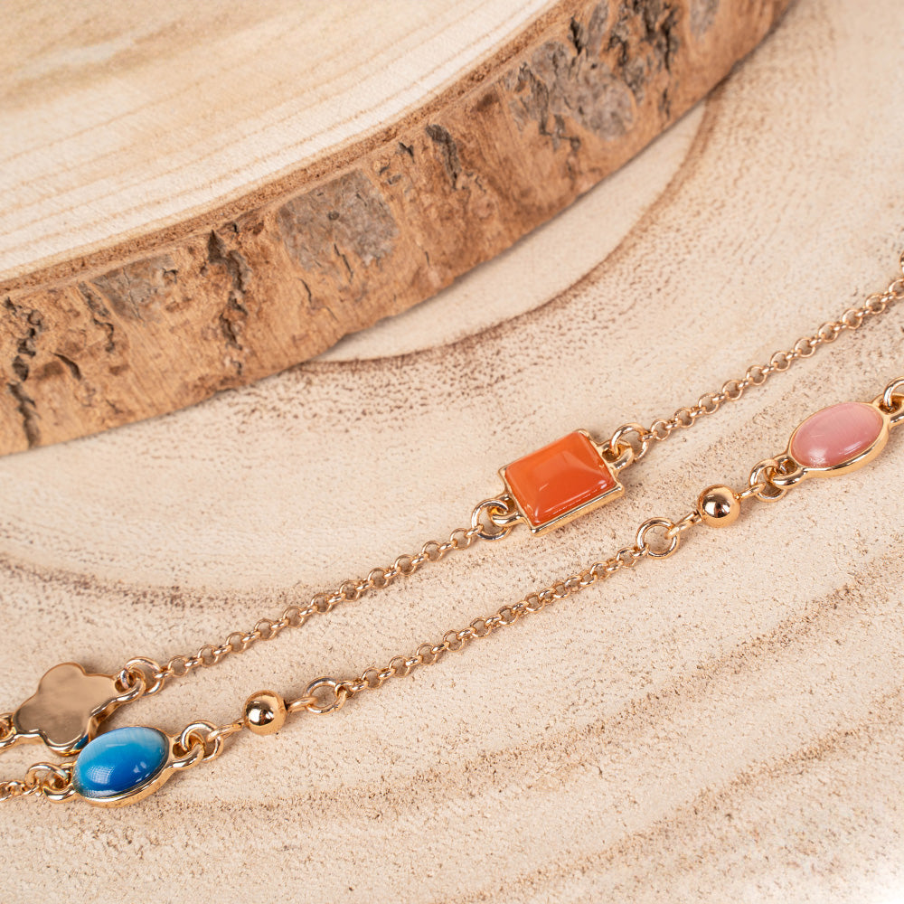 BRACCIALE CON DUE FILI E ELEMENTI COLORATI