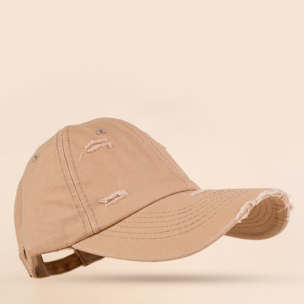 CAPPELLO CON VISIERA E STRAPPI