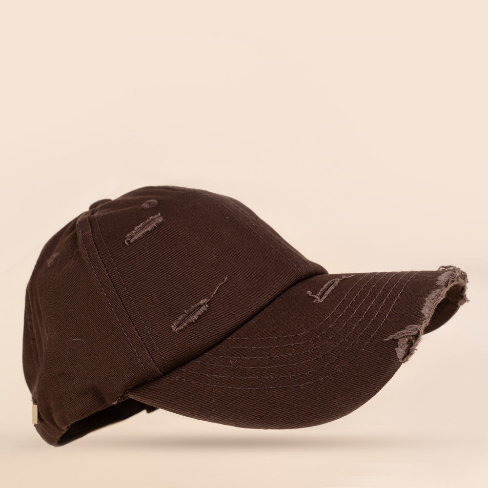 CAPPELLO CON VISIERA E STRAPPI