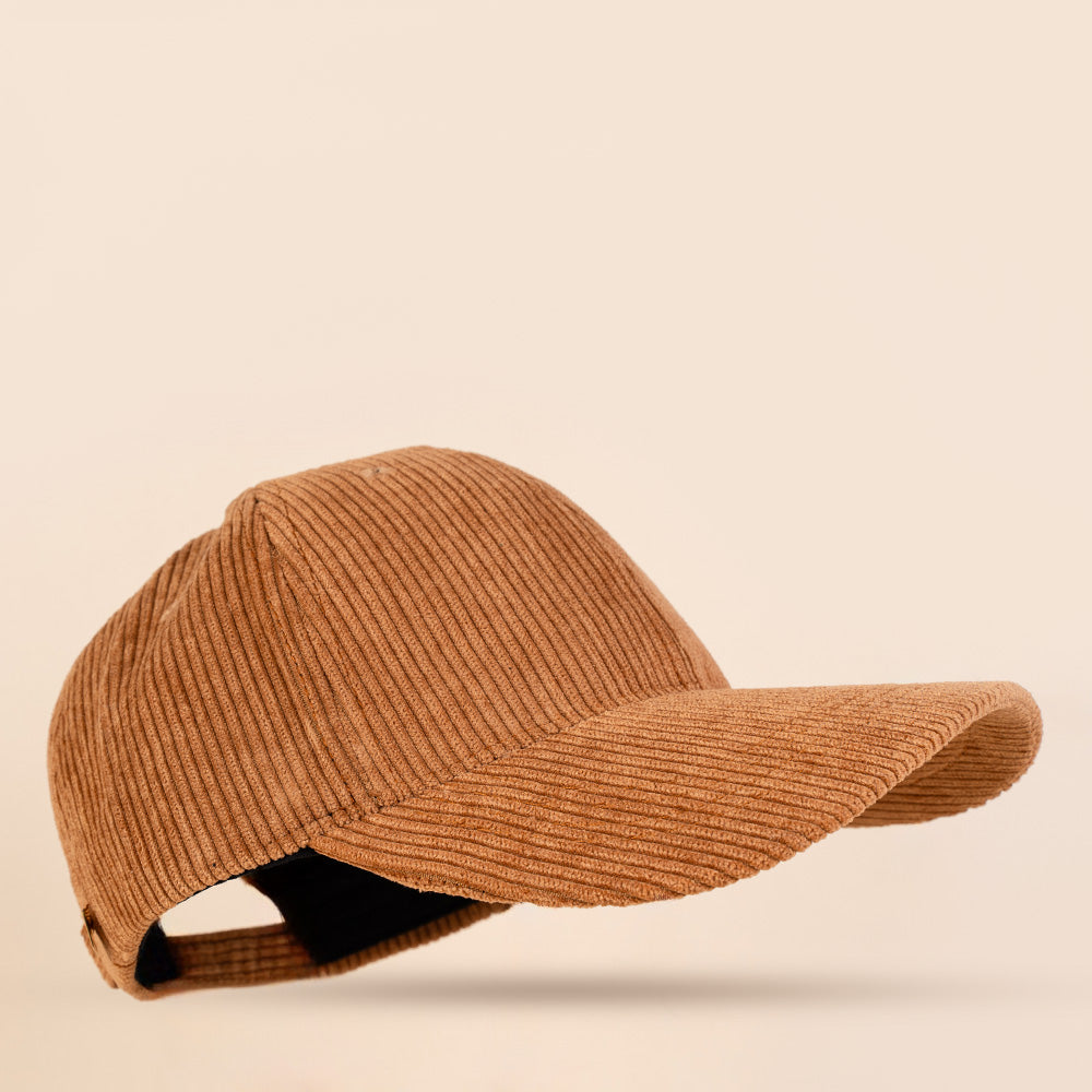 CAPPELLO CON VISIERA IN VELLUTO A COSTINE