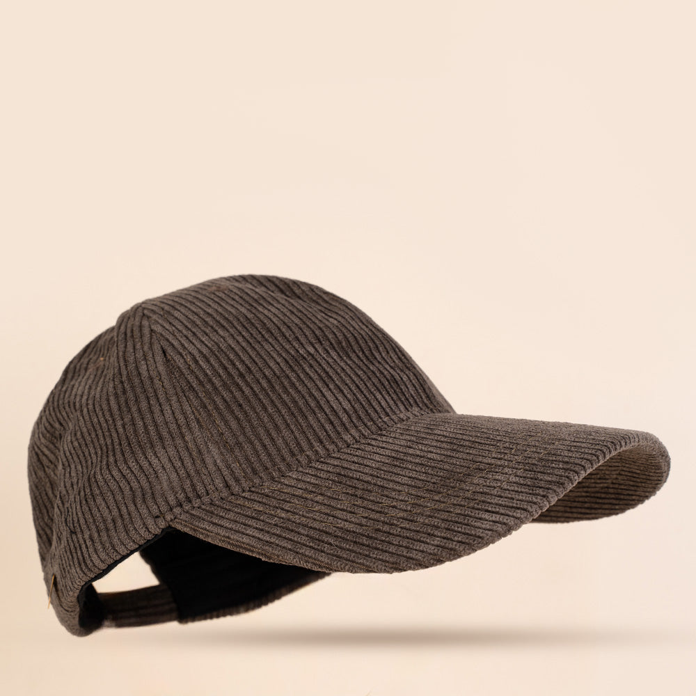 CAPPELLO CON VISIERA IN VELLUTO A COSTINE